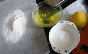 能否指点下柠檬天使蛋糕杯的美味做法？