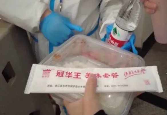 来沪就医丈夫病逝妻子无处安身民警帮“落脚”,这名女子到底遭遇了什么?