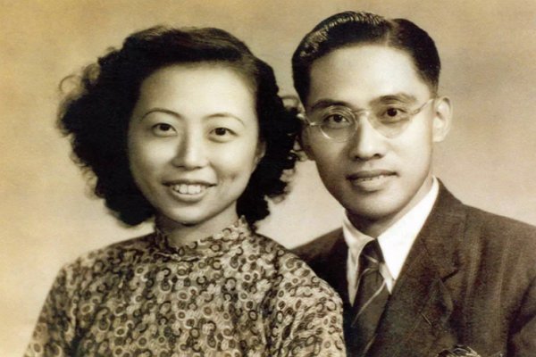 华明之夫妇简介