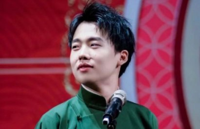 郭麒麟在《五十公里桃花坞》放风筝像遛狗，你觉得这是喜剧人的专业素养吗？