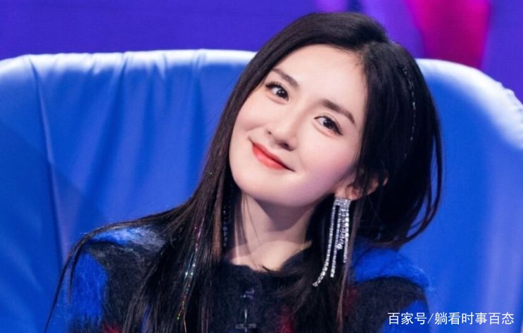 谢娜疑似被逼退圈，从万人喜爱到万人唾骂，她究竟做错啥事让人这么讨厌？