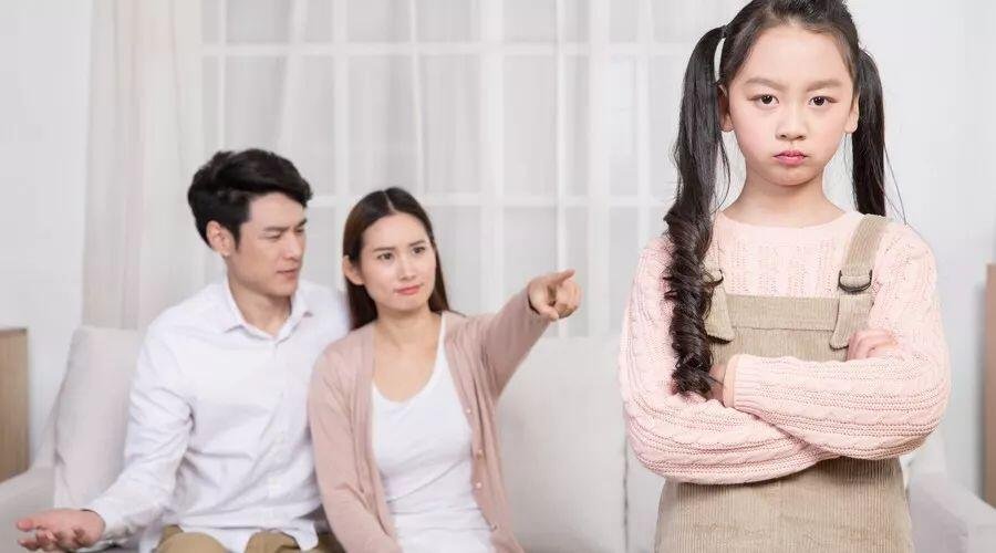 孩子有记日记的习惯，我总是忍不住想要看该怎么办？