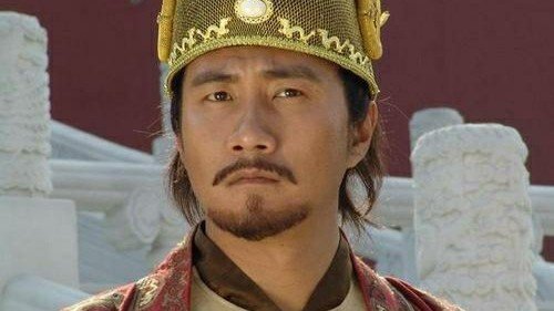 朱元璋要处斩一少年，少年临死前不惧一笑，为何朱元璋没杀他反而封了官？