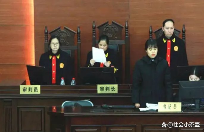 男子怀疑自己因嫖娼患癌 ，杀带自己嫖娼的工友1家4口 ，法院咋判的？