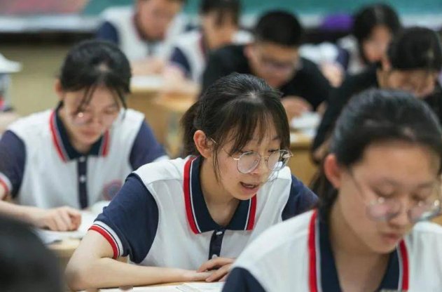 今年高考语文作文是什么