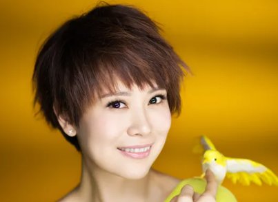 海清采访中回应“你是我的神”的热梗一事，这个梗有何出处？对她有影响吗？