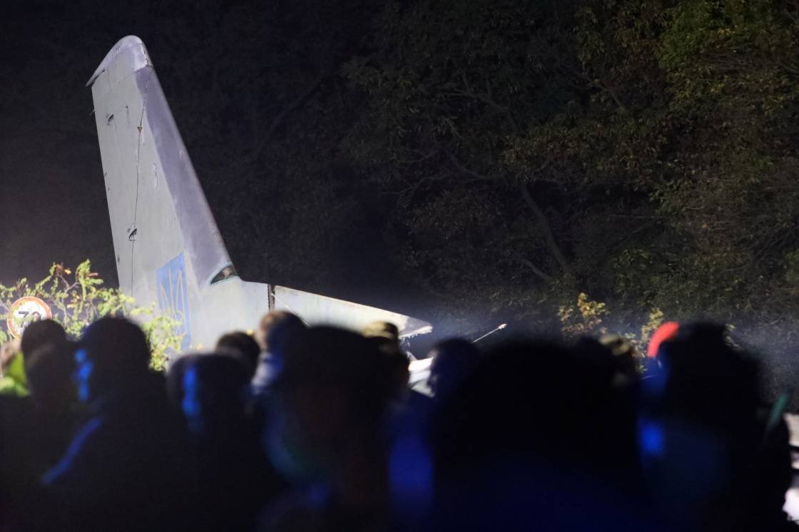 乌克兰一架军机坠毁致25人丧生,还有幸存者吗?