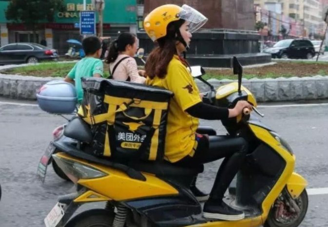 北京一男子取外卖时遭美团骑手殴打，该名骑手到底为何这么做？