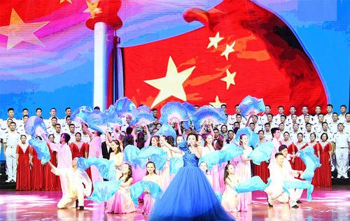 北舞学生在长城跳舞,为祖国送上祝福,对于学生们的表现你有何评价?