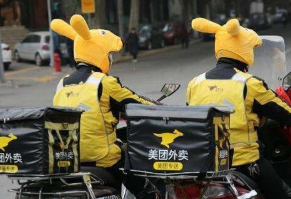 哪位建议强制平台为外卖小哥买意外险？
