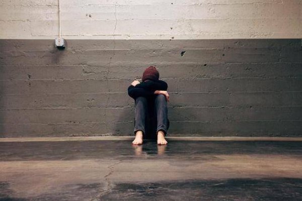 emo究竟是什么意思什么梗?Emo背后的年轻人是什么模样?