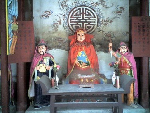 四月十八是哪位菩萨的生日