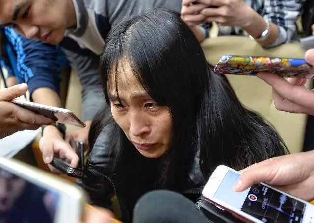 刘鑫庭后召开媒体见面会,她在这起案件中到底有没有错?