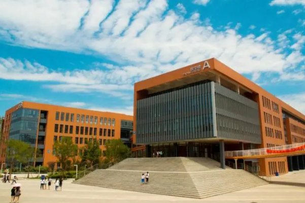 中国八大传媒大学排名