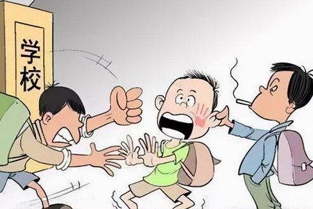 大连两名00后男生把95后老师打骨折,他们是被如何判刑的?