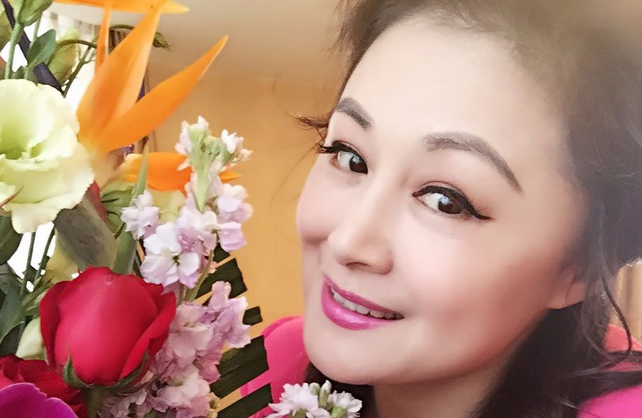 于月仙遗体告别仪式举行，赵本山为何没有亲自前来？