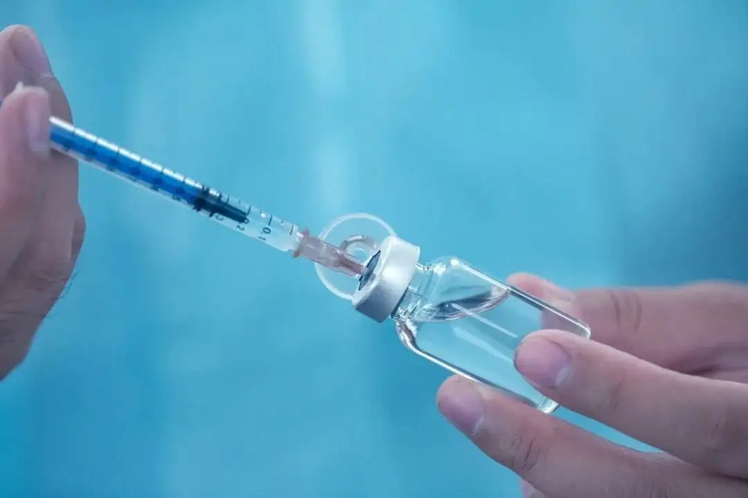 科兴中维去年靠疫苗盈利或超800亿，为何疫苗免费接种还能挣钱？