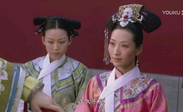 《甄嬛传》57集,安陵容故意拿出香囊告诉甄嬛是欣贵人送的,有和用意?