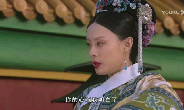 《甄嬛传》57集,安陵容故意拿出香囊告诉甄嬛是欣贵人送的,有和用意?