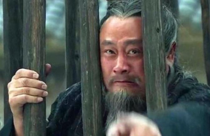 请问李斯被腰斩时说的什么话？