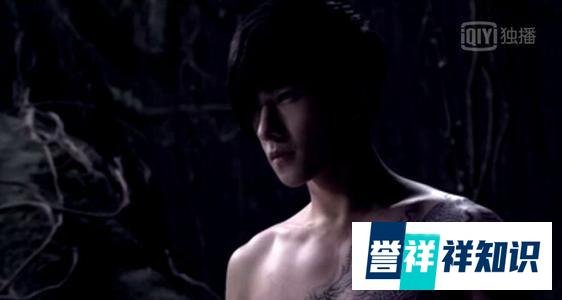 《盗墓笔记》张起灵在盗墓中为什么经常性的突然消失？