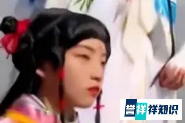 15岁女孩演小观音笑容治愈全网，观音形象再次“深入人心”!