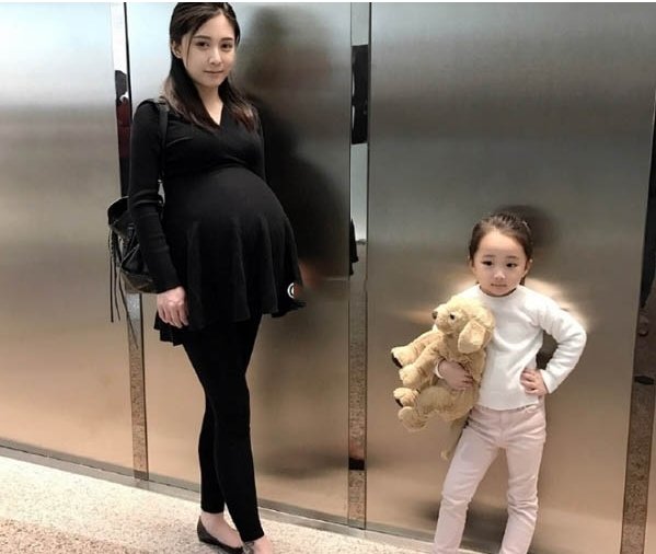 如何看待刘洲成家暴和他老婆的离婚声明