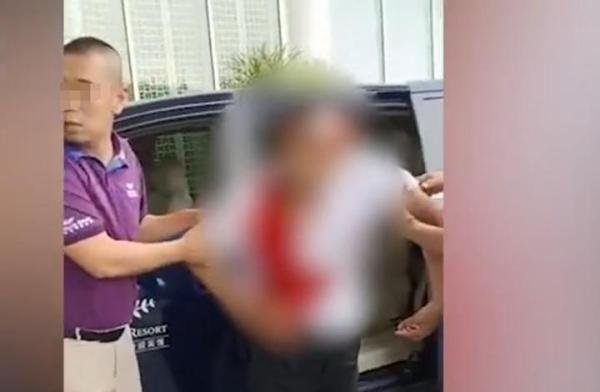 三亚又出事了！亚龙湾某酒店突发伤人事件致1死4伤，犯罪嫌疑人被当场控制