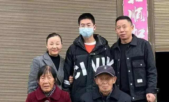 同样是走失儿童为什么孙卓比符建涛更受关注？