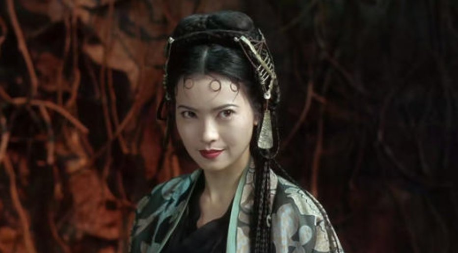 曾经风华绝代的女星蓝洁瑛最终猝死家中，她生前经历了什么？