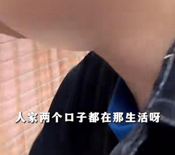 男子租房考研，隔壁小情侣炮火连天，气的他当众向房东磕头求退钱