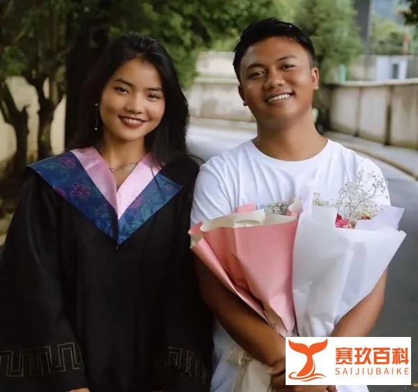 社科院女研究生怀孕休学1年后返校,曾因与理发师结果而引争议!