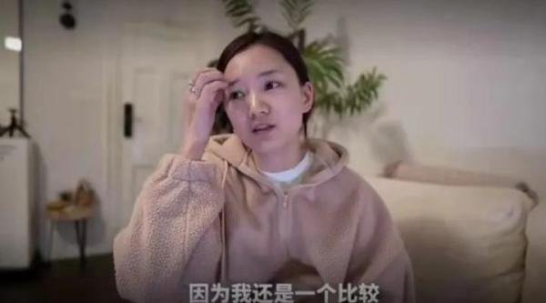 红苹果乐园女主37岁生活状态曝光，当年红透半边天，如今成这样？